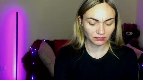 Adalina online show from 04-18-26, 06:01