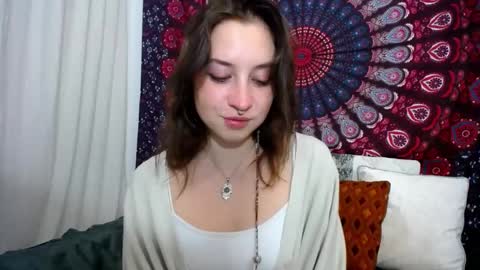 Snapshot of adalyndirty chatting on 11-18-25, 07:29 Adalyn online show from 11-18-25, 07:29