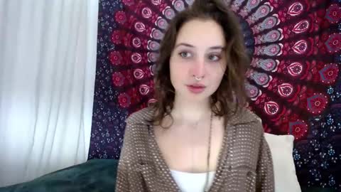 Snapshot of adalyndirty chatting on 12-15-25, 07:23 Adalyn online show from 12-15-25, 07:23