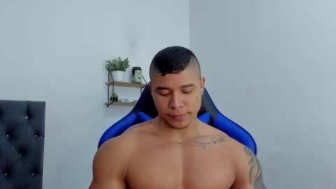 Snapshot of adam_boss chatting on 09-25-25, 01:26 adam boss online show from 09-25-25, 01:26