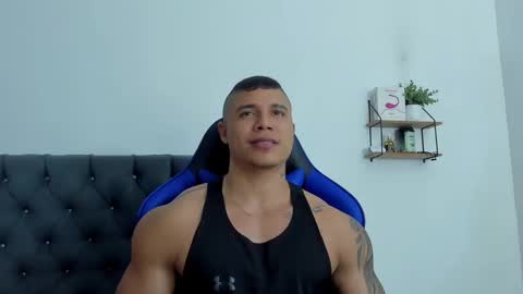 Snapshot of adam_boss chatting on 11-15-25, 06:33 adam boss online show from 11-15-25, 06:33