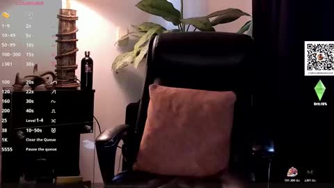 Snapshot of adam_bouton chatting on 10-27-25, 02:10 Adam online show from 10-27-25, 02:10