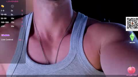 Snapshot of adam_bouton chatting on 03-10-26, 08:03 Adam online show from 03-10-26, 08:03