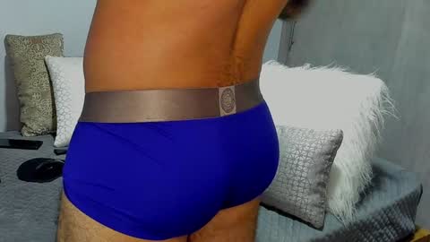 Snapshot of adam_clarke chatting on 01-17-25, 05:32 adam clarke online show from 01-17-25, 05:32