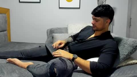 Snapshot of adam_clarke chatting on 01-23-25, 03:22 adam clarke online show from 01-23-25, 03:22