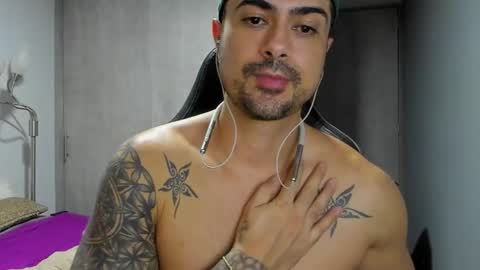 Snapshot of adam_clarke chatting on 02-01-25, 09:32 adam clarke online show from 02-01-25, 09:32