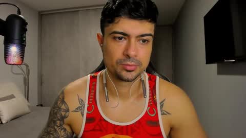 Snapshot of adam_clarke chatting on 02-09-25, 09:49 adam clarke online show from 02-09-25, 09:49