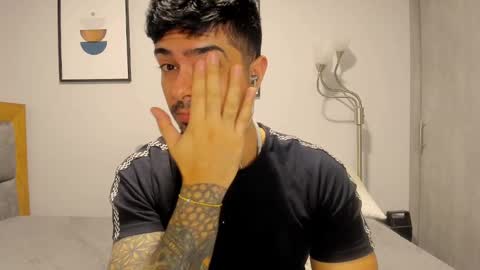 Snapshot of adam_clarke chatting on 02-11-25, 08:48 adam clarke online show from 02-11-25, 08:48