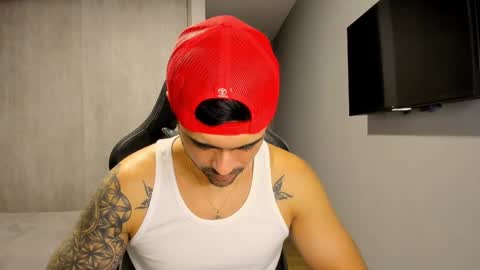 Snapshot of adam_clarke chatting on 03-02-25, 08:50 adam clarke online show from 03-02-25, 08:50