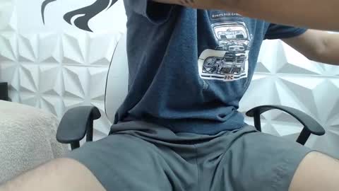 Snapshot of adam_evehotroom chatting on 02-26-25, 09:16 adam_evehotroom online show from 02-26-25, 09:16