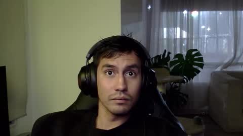 Snapshot of adam_evehotroom chatting on 10-10-25, 03:16 adam_evehotroom online show from 10-10-25, 03:16