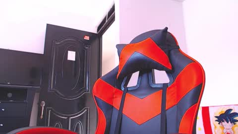 Snapshot of adam_hot11 chatting on 12-14-25, 07:40 adam hot11 online show from 12-14-25, 07:40