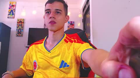 adam hot11 online show from 03-19-26, 08:35