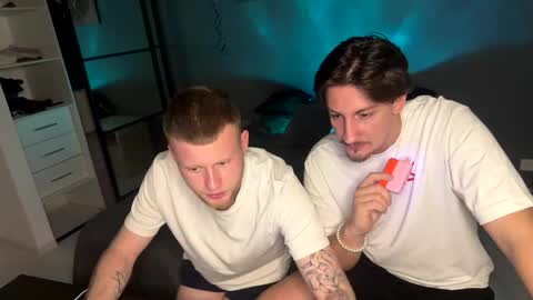 Snapshot of adam_ice chatting on 02-17-26, 06:47 Arthur and Adam online show from 02-17-26, 06:47