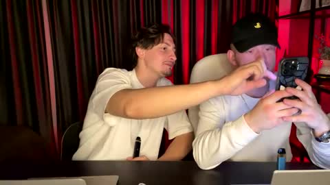 Snapshot of adam_ice chatting on 03-02-26, 04:14 Arthur and Adam online show from 03-02-26, 04:14