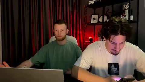 Snapshot of adam_ice chatting on 03-08-26, 06:12 Arthur and Adam online show from 03-08-26, 06:12