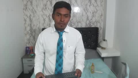 adam_morgan2 online show from 09-08-25, 07:13