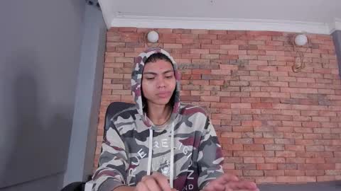 Snapshot of adam_piarse chatting on 01-12-26, 11:10 adam_piarse online show from 01-12-26, 11:10