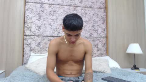 Snapshot of adam_piarse chatting on 02-19-26, 02:35 adam_piarse online show from 02-19-26, 02:35