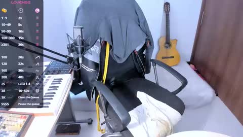  Adam online show from 11-08-25, 02:39