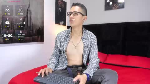 Snapshot of adam_walker_1 chatting on 05-12-26, 03:31 adam_walker_1 online show from 05-12-26, 03:31