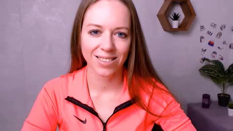 Snapshot of adamais_ chatting on 10-12-25, 05:28 adamais_ online show from 10-12-25, 05:28