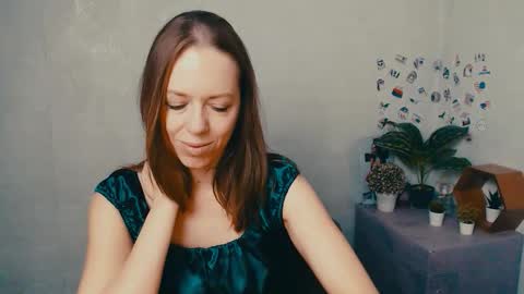 Snapshot of adamais_ chatting on 11-14-25, 05:39 adamais_ online show from 11-14-25, 05:39