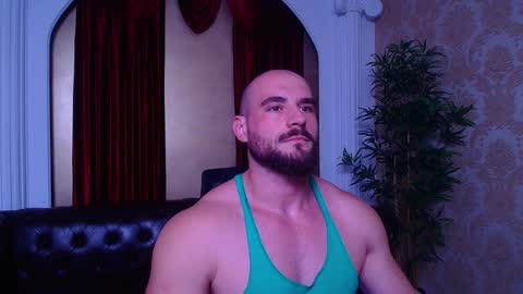 Snapshot of adamjameson chatting on 09-19-25, 06:04 AdamJameson online show from 09-19-25, 06:04