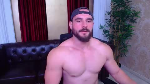 Snapshot of adamjameson chatting on 09-27-25, 06:07 AdamJameson online show from 09-27-25, 06:07