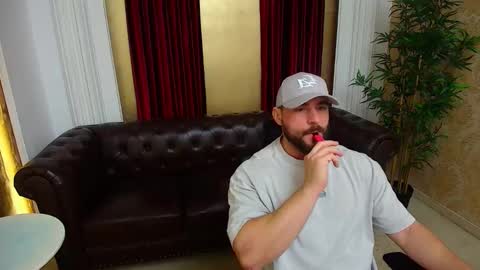 Snapshot of adamjameson chatting on 12-03-25, 05:48 AdamJameson online show from 12-03-25, 05:48