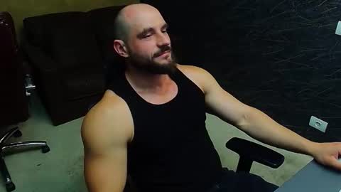 Snapshot of adamjameson chatting on 06-27-26, 05:34 AdamJameson online show from 06-27-26, 05:34