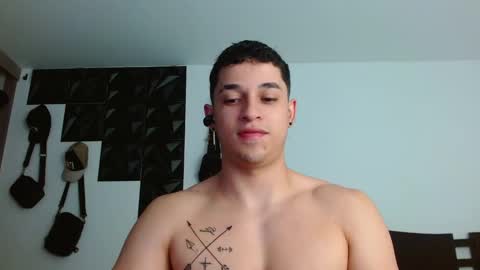 Snapshot of adamkeith_1 chatting on 11-06-25, 02:01 ADAM online show from 11-06-25, 02:01