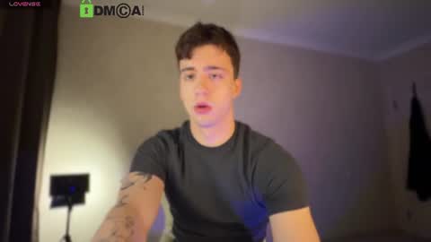 Hi Im Adam Glad to see u here 3 And its my first day online show from 06-17-26, 03:46