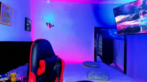 Snapshot of adams_collins chatting on 11-26-25, 11:00 Adams online show from 11-26-25, 11:00