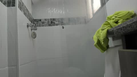 Snapshot of adan_eva960 chatting on 05-19-26, 04:35 eva online show from 05-19-26, 04:35