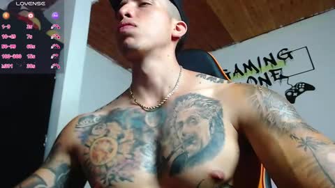 Snapshot of adan_hudson chatting on 01-26-25, 07:20 Anderson online show from 01-26-25, 07:20