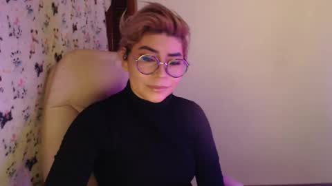 Snapshot of adan_romanoff chatting on 05-10-26, 08:19 adan_romanoff online show from 05-10-26, 08:19