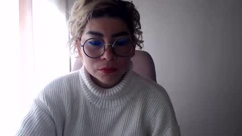 Snapshot of adan_romanoff chatting on 05-18-26, 01:06 adan_romanoff online show from 05-18-26, 01:06
