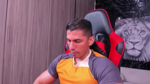 Adan Sin online show from 11-12-25, 04:18