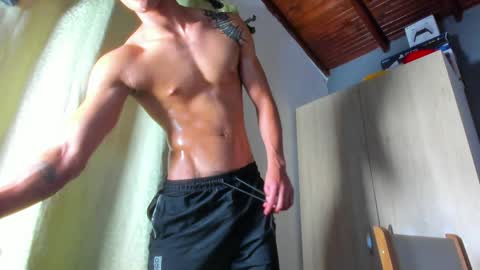 Snapshot of adanxbaby chatting on 05-06-26, 05:03 online show from 05-06-26, 05:03