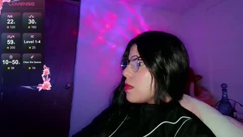 Snapshot of adararouse1 chatting on 05-25-26, 02:06 Adara online show from 05-25-26, 02:06