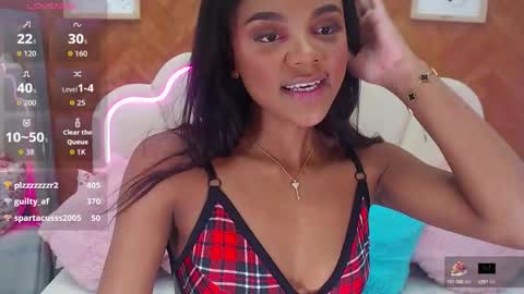 Snapshot of adarose_ chatting on 12-22-25, 12:18 adarose_ online show from 12-22-25, 12:18