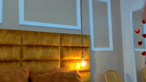 Snapshot of adarussell chatting on 02-25-25, 01:06 Adda online show from 02-25-25, 01:06