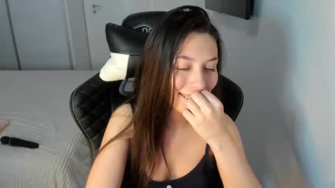 Snapshot of addavalery chatting on 12-04-24, 10:41 Adda online show from 12-04-24, 10:41