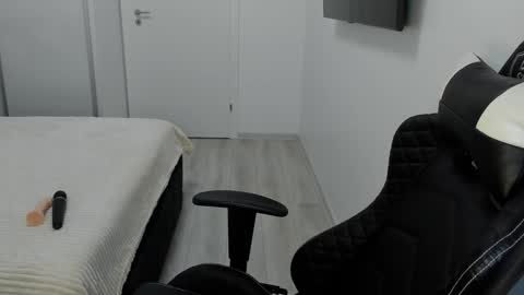 Snapshot of addavalery chatting on 01-28-25, 05:03 Adda online show from 01-28-25, 05:03