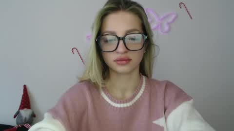 Kristina online show from 12-24-24, 09:17