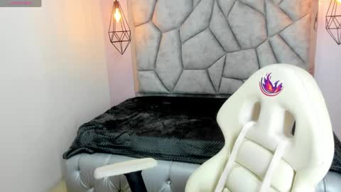 addy__02 online show from 04-18-26, 07:58