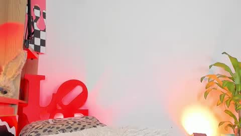 Snapshot of adelarangel chatting on 11-19-25, 12:10 Adela Rangel START Mon to Sat from 3pm - 9pm COL time online show from 11-19-25, 12:10