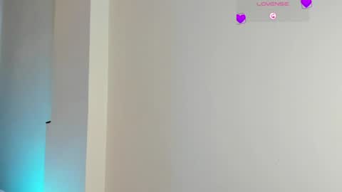 Snapshot of adele_cruzz chatting on 06-21-26, 08:11 adele cruzz online show from 06-21-26, 08:11