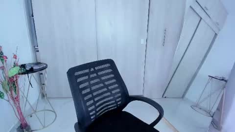 Carolina online show from 07-08-26, 11:04